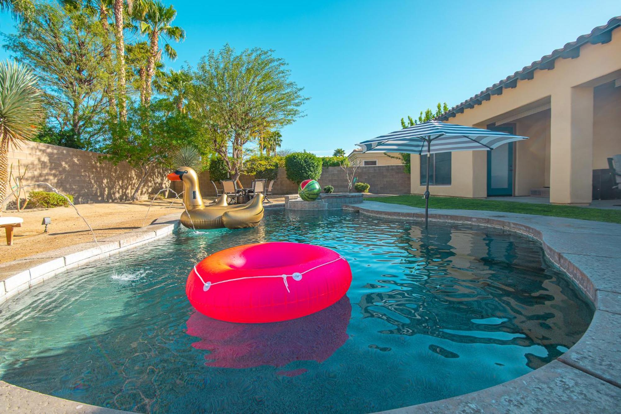 Luxury Resort Style Living W Pool & Jacuzzi Indio Exterior photo